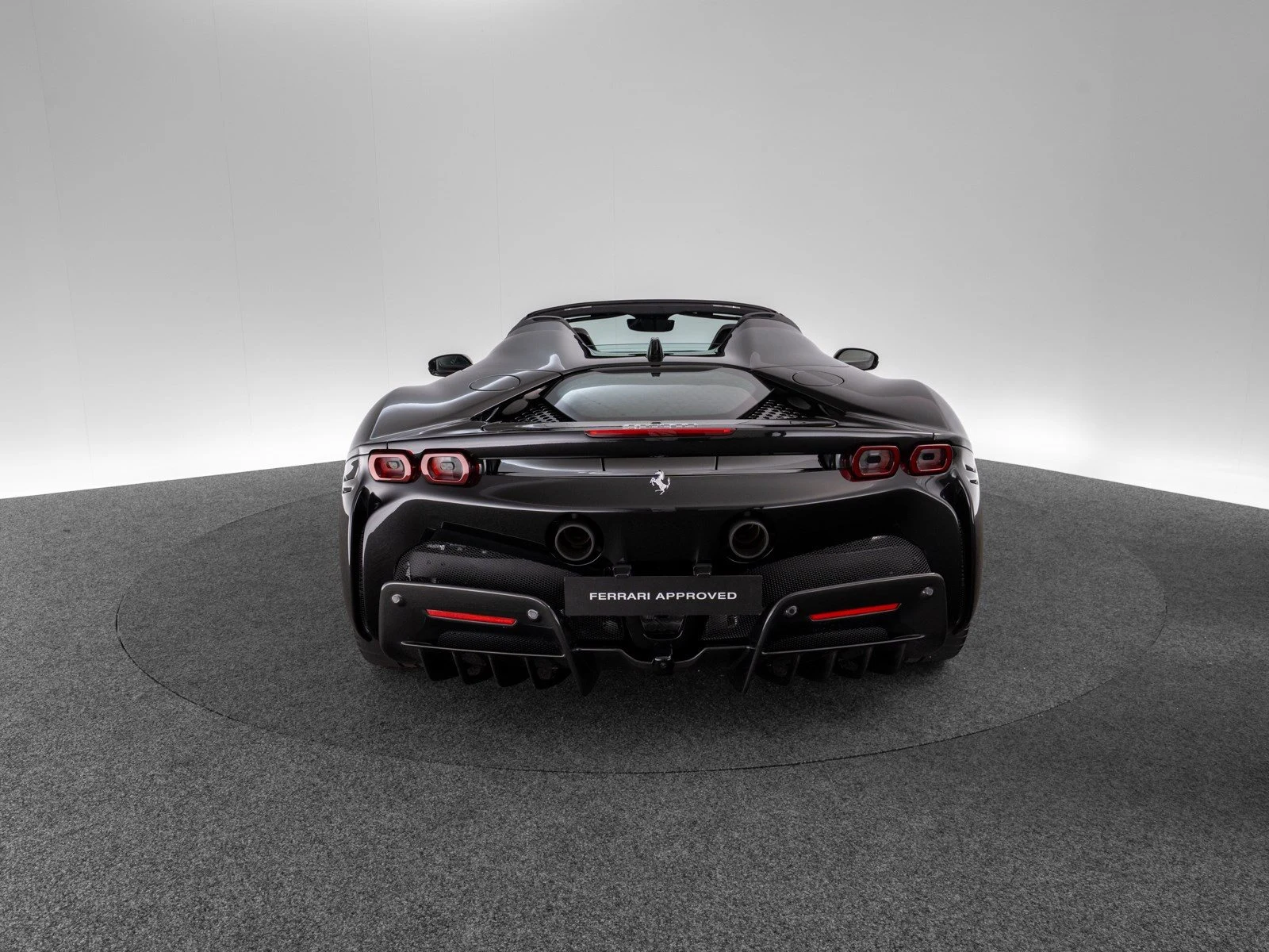 Ferrari SF90 Spider, 4/10