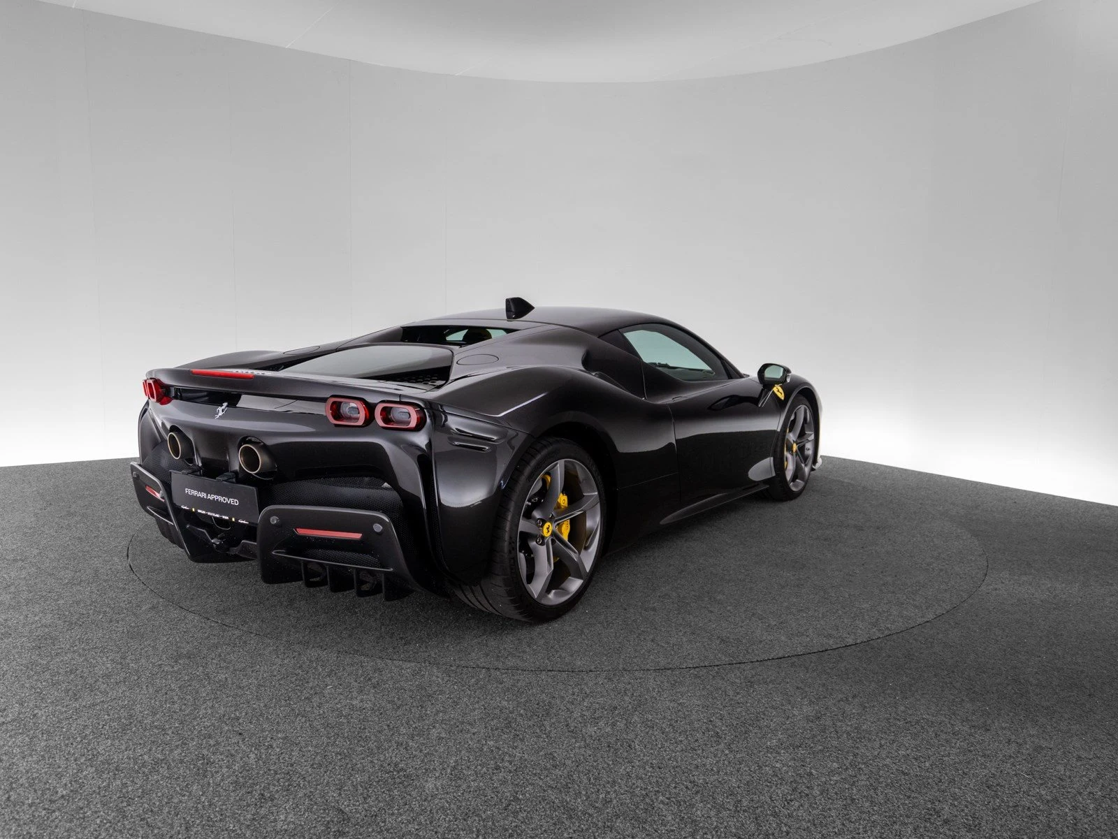 Ferrari SF90 Stradale, 5/10