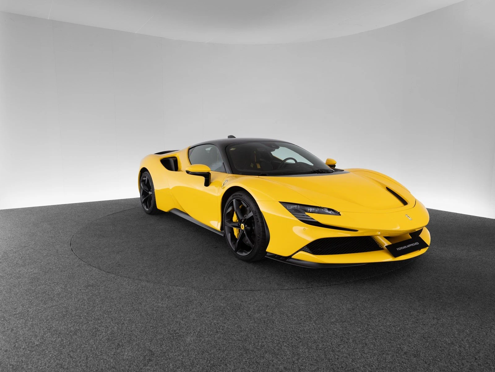 Ferrari SF90 Stradale, 3/10