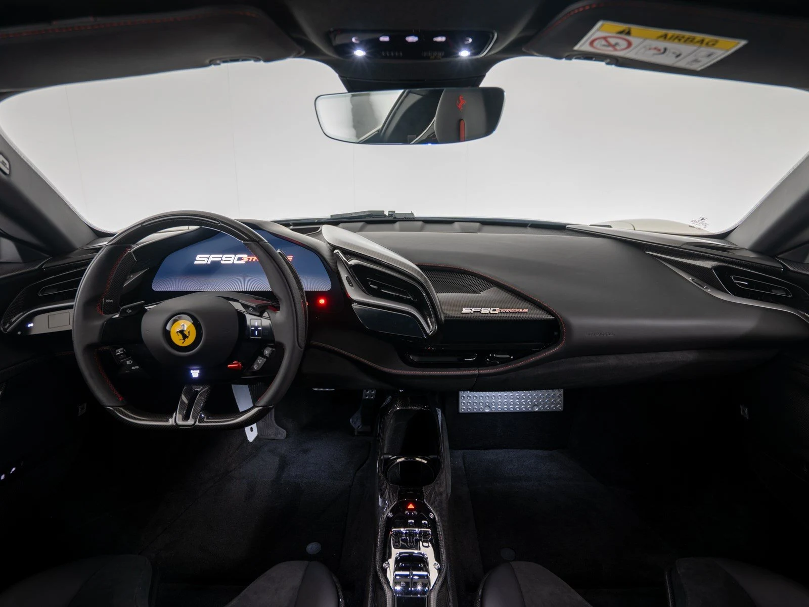Ferrari SF90 Stradale Assetto Fiorano, 9/10