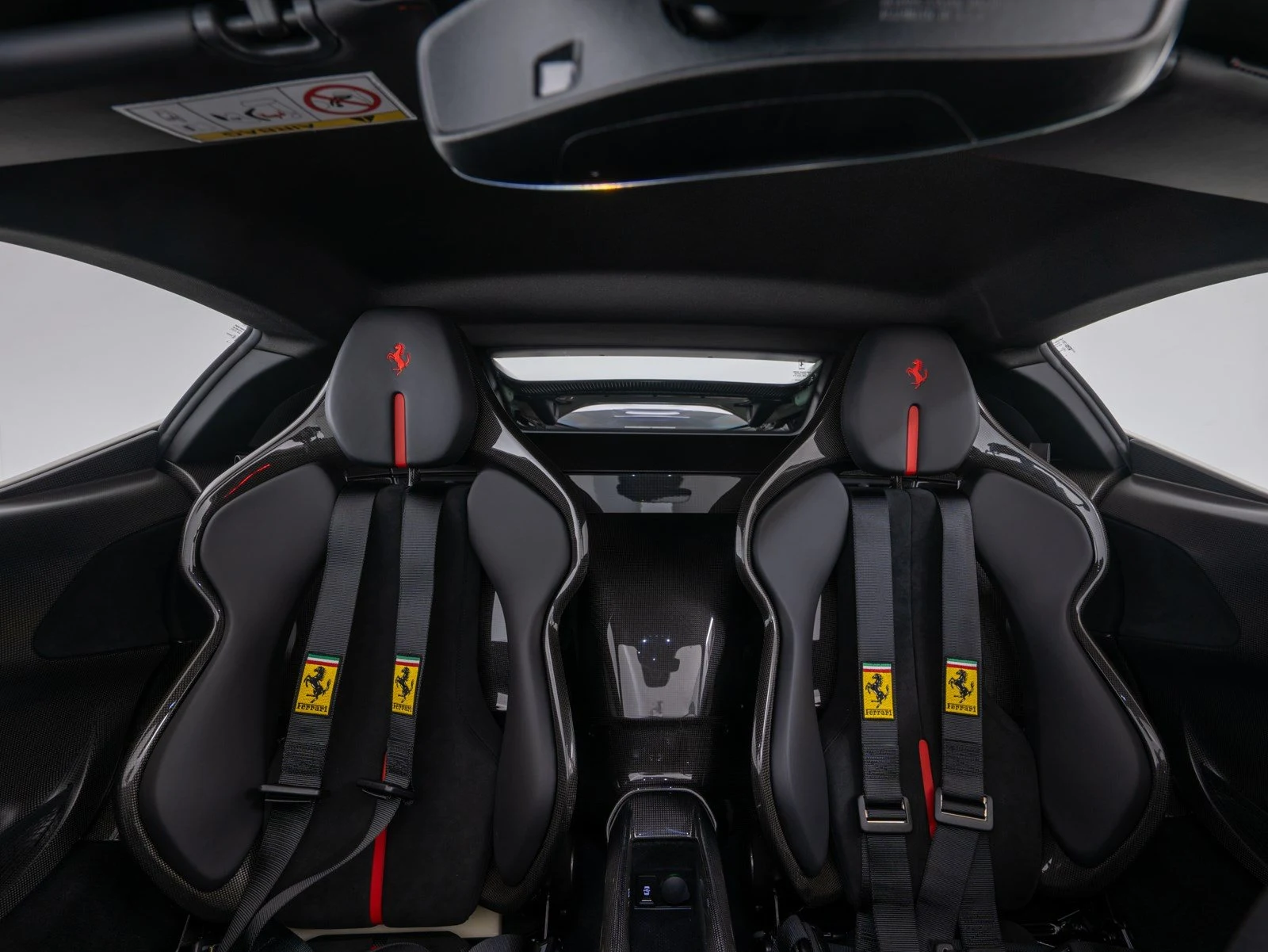Ferrari SF90 Stradale Assetto Fiorano, 10/10