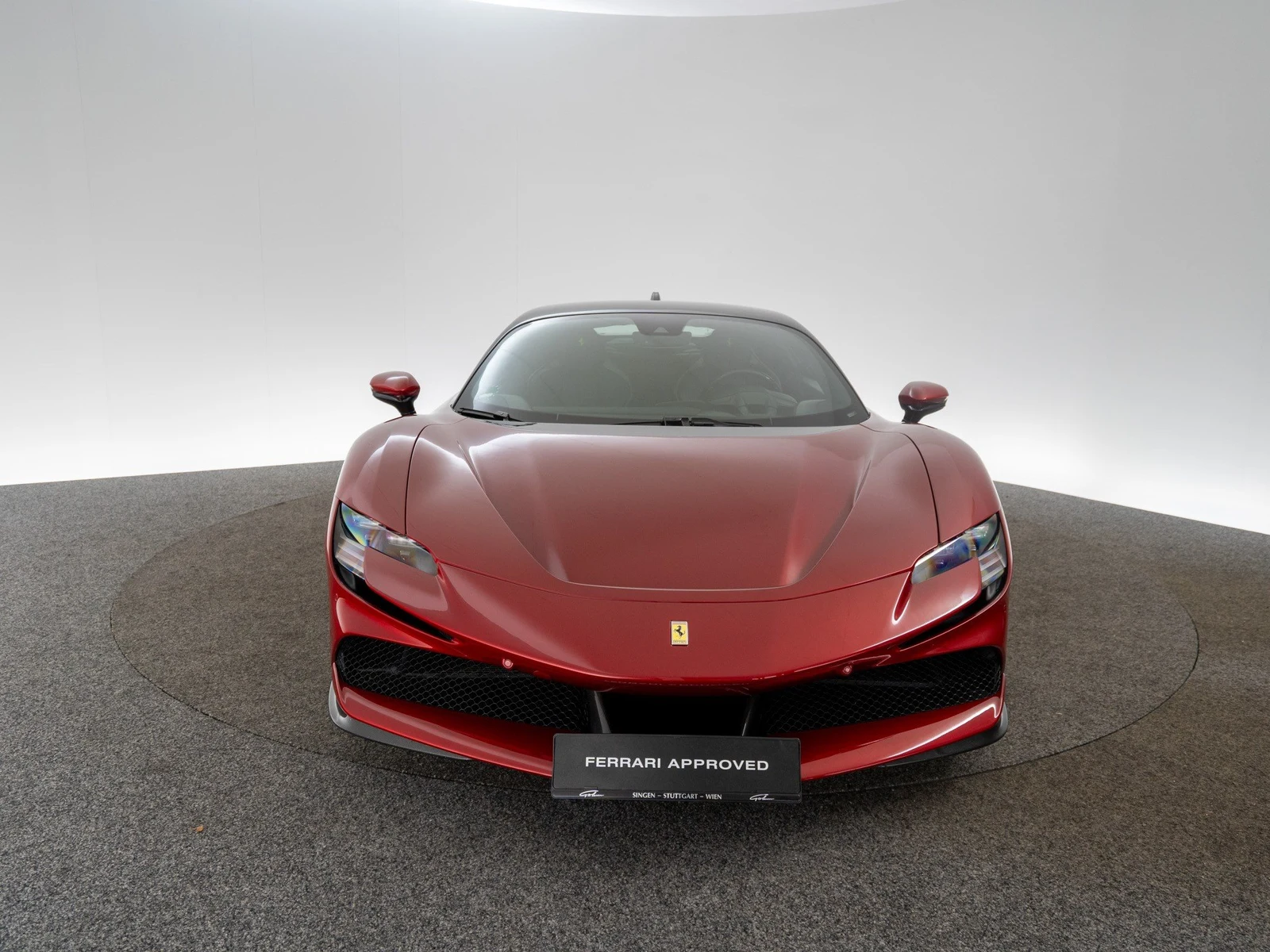 Ferrari SF90 Stradale, 2/10