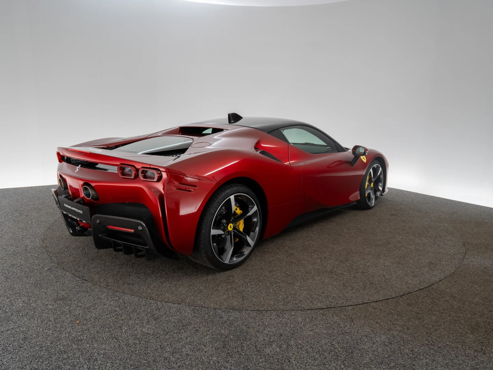 Ferrari SF90 Stradale, 6/10
