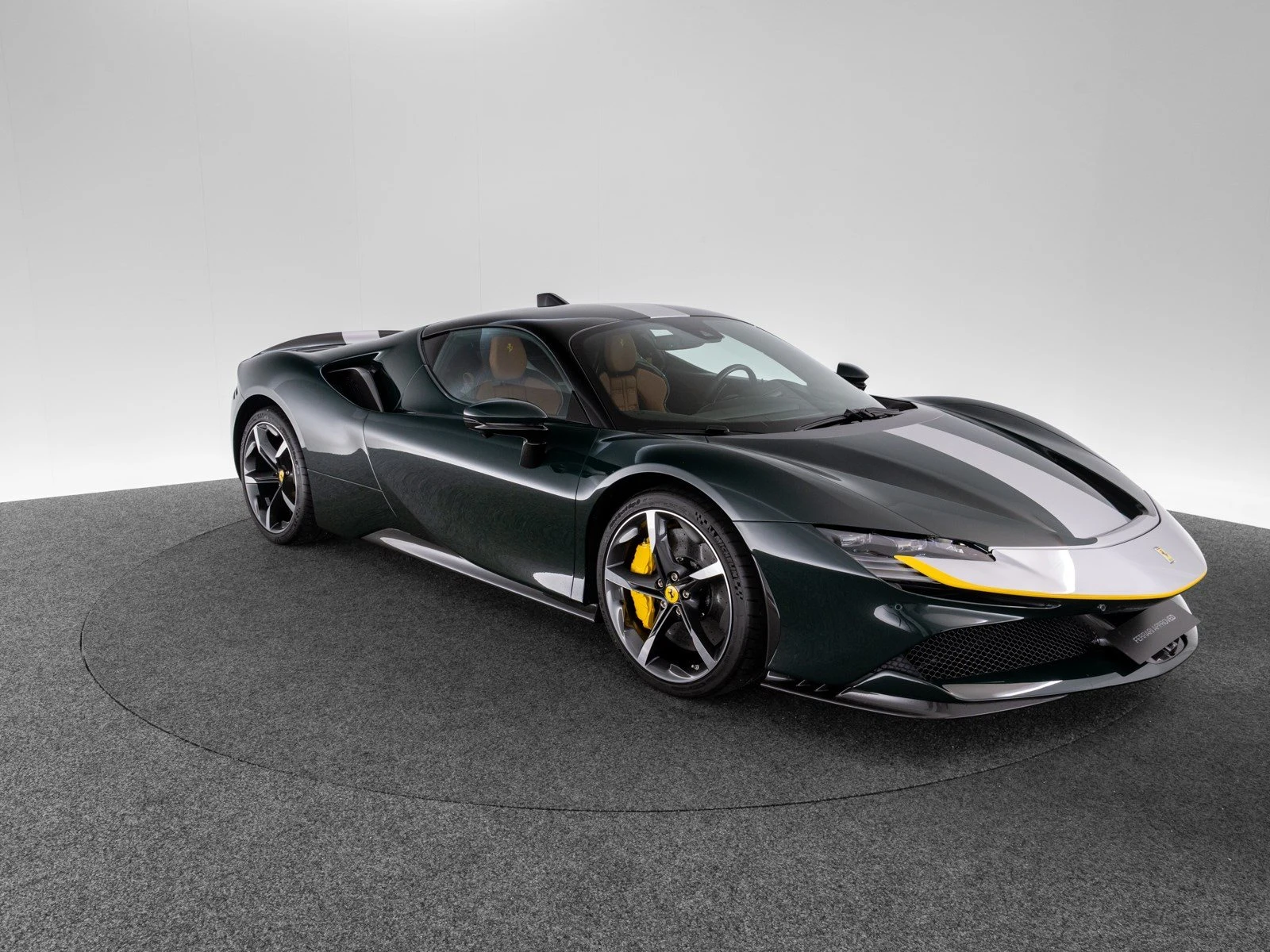 Ferrari SF90 Stradale Assetto Fiorano, 3/10