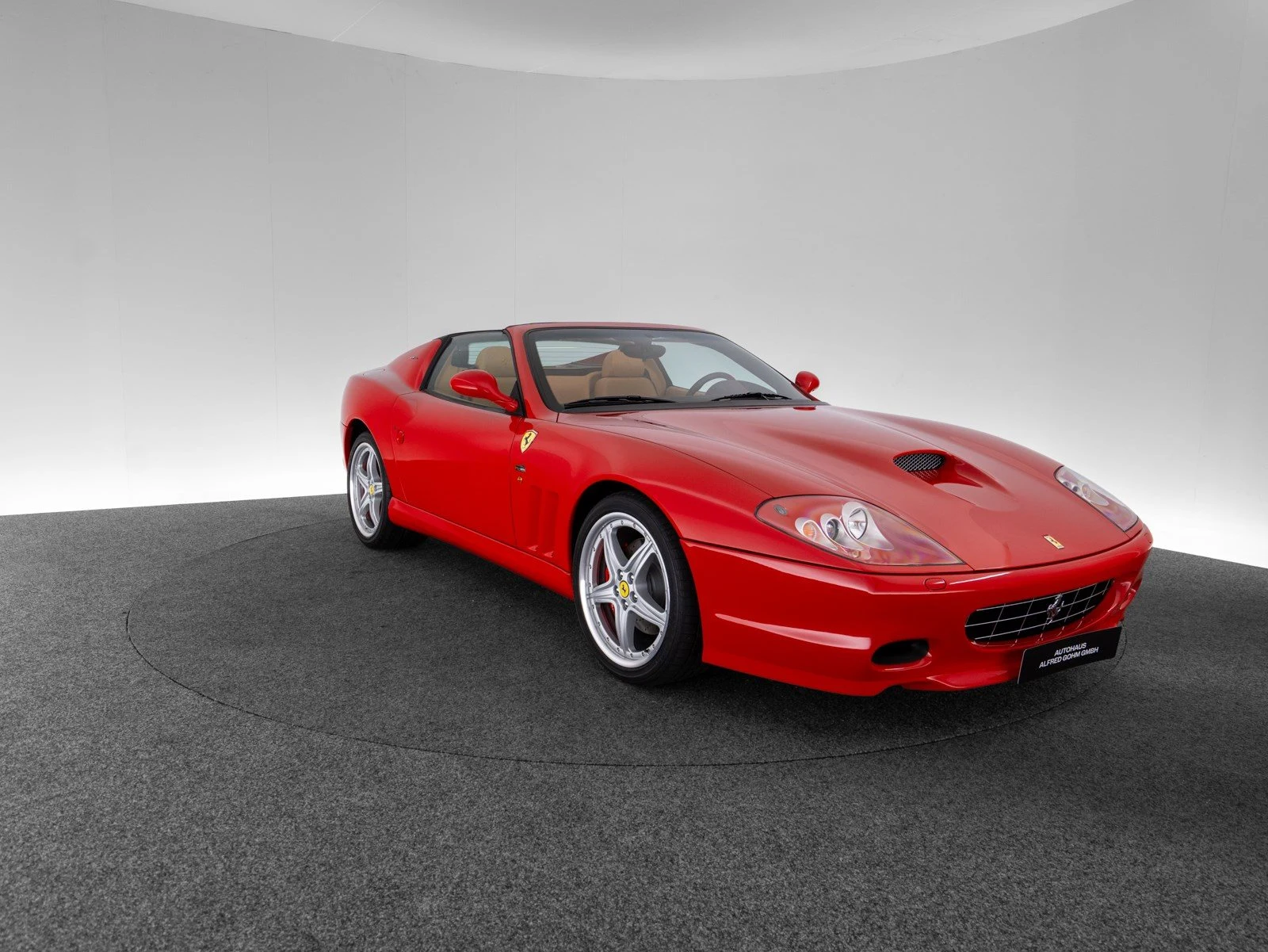 Ferrari 575 Superamerica, 3/10