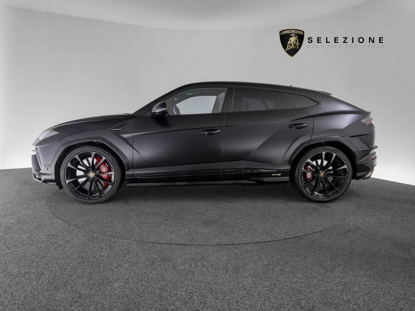 Lamborghini Urus S, 4/10