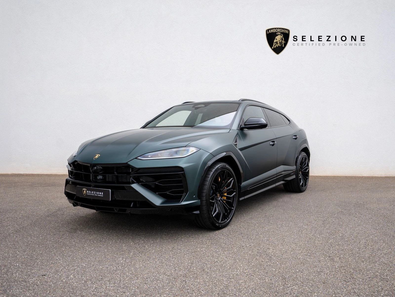 Lamborghini Urus SE, 6/10