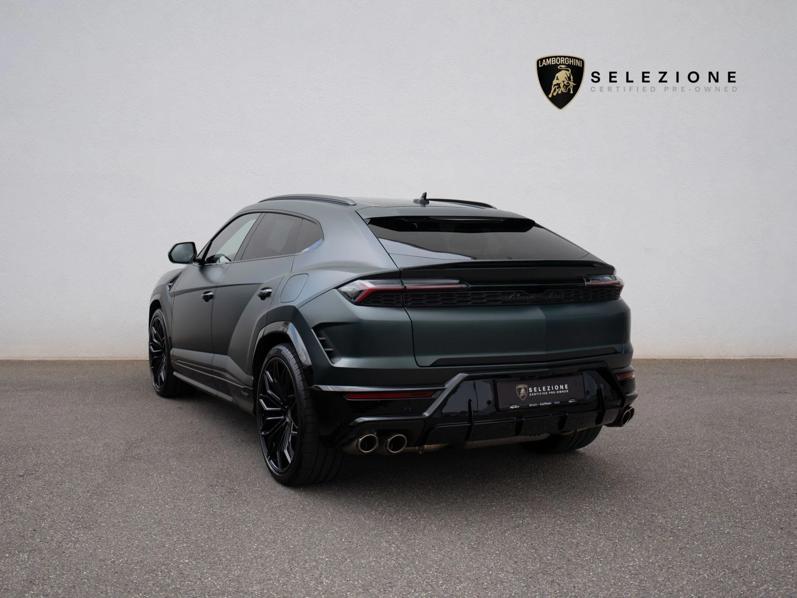 Lamborghini Urus SE, 8/10