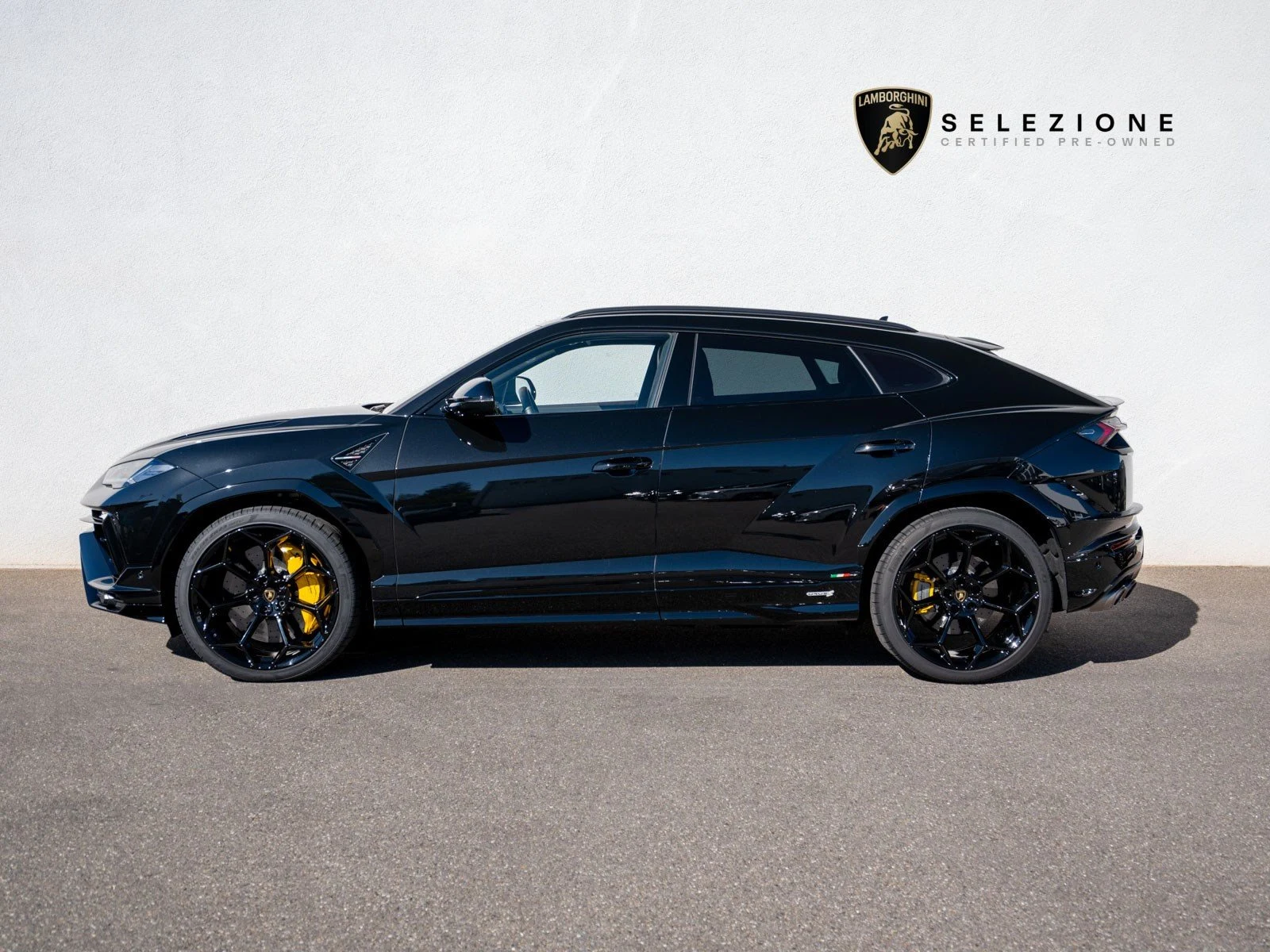 Lamborghini Urus S, 7/10