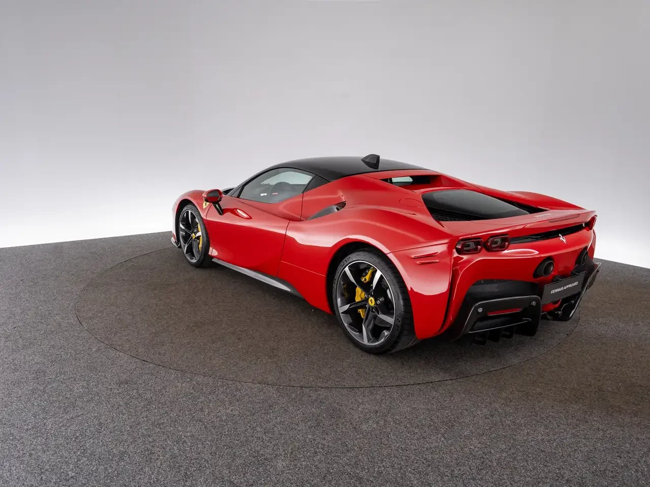 Ferrari SF90 Stradale, 4/10