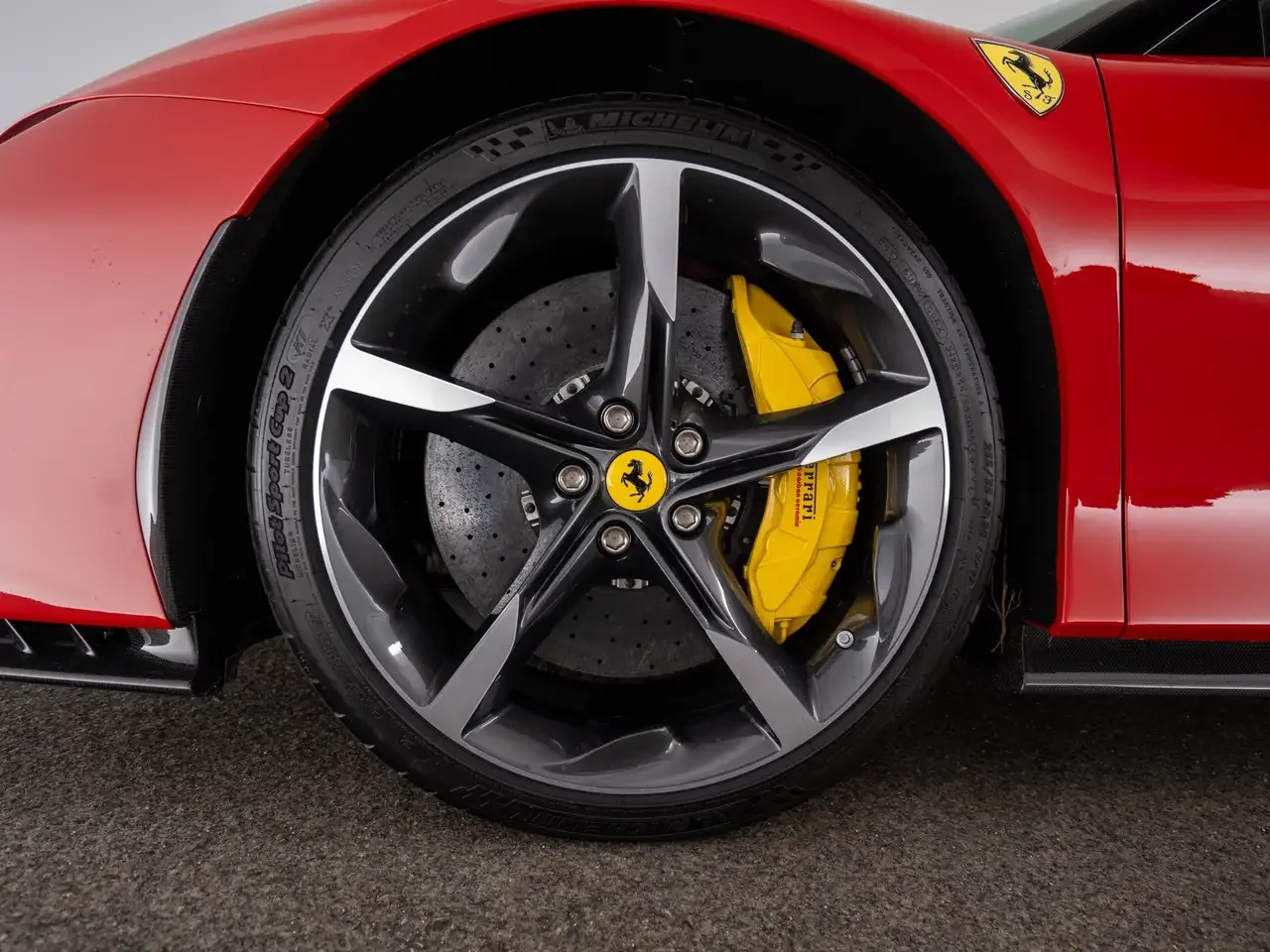 Ferrari SF90 Stradale, 9/10