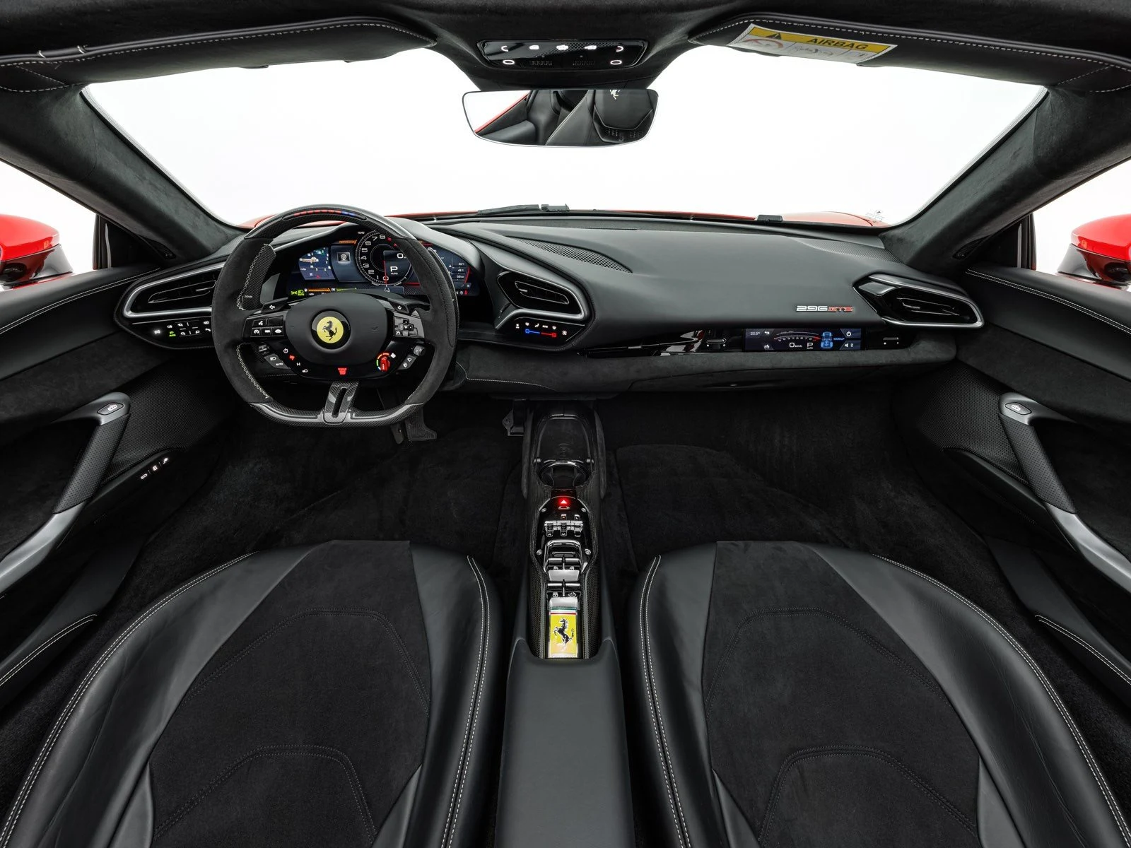 Ferrari 296 GTS, 4/10