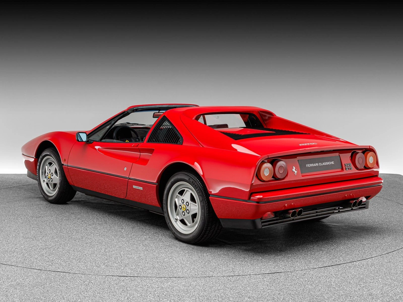Ferrari 328 GTS, 3/10
