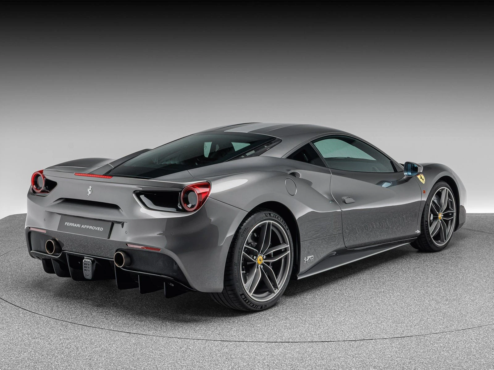 Ferrari 488 GTB, 6/10