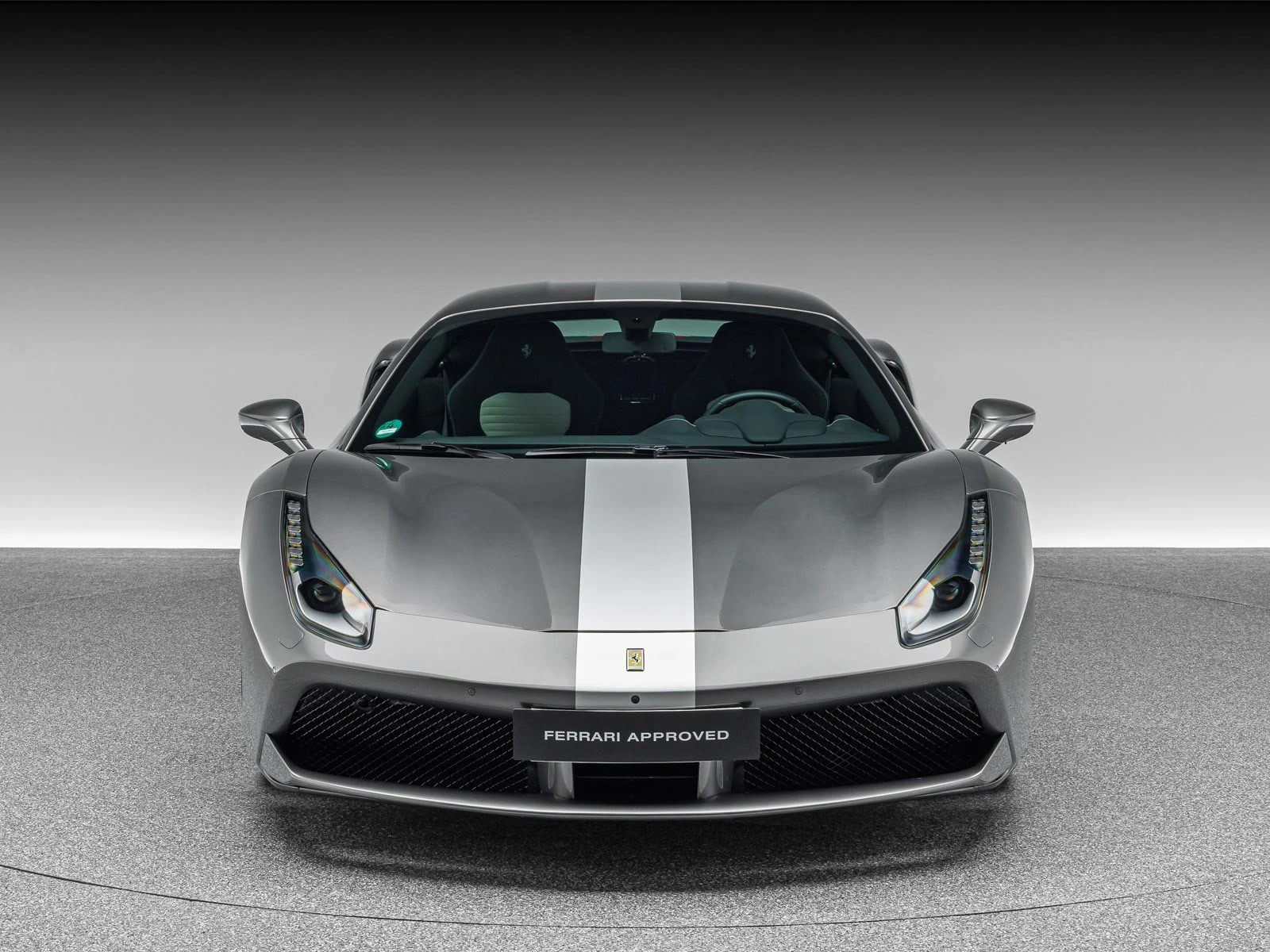 Ferrari 488 GTB, 9/10