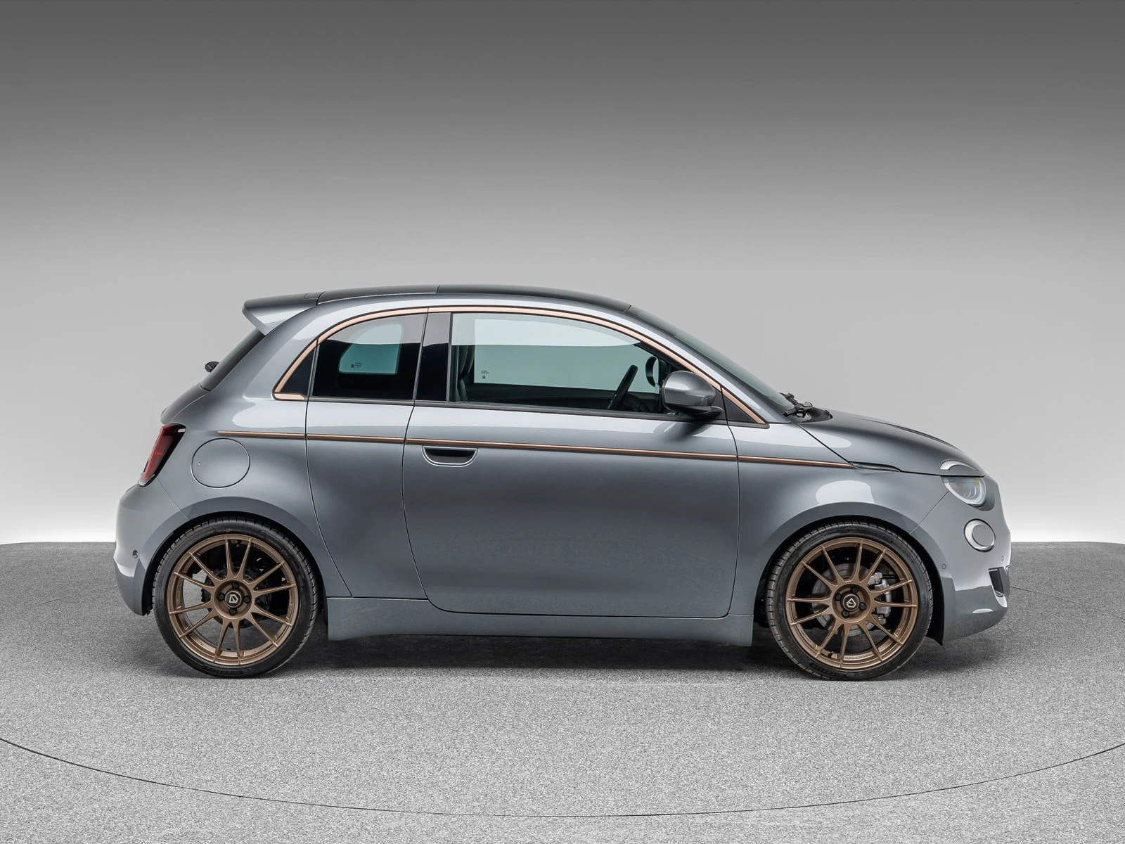 Fiat 500e Cabrio Versione Ambra by Gohm, 5/10