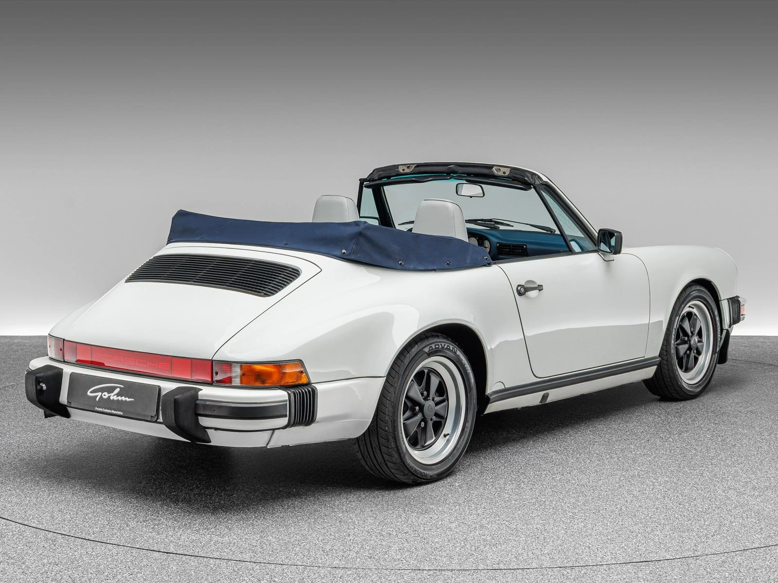 Porsche 911 Carrera Cabriolet, 6/10