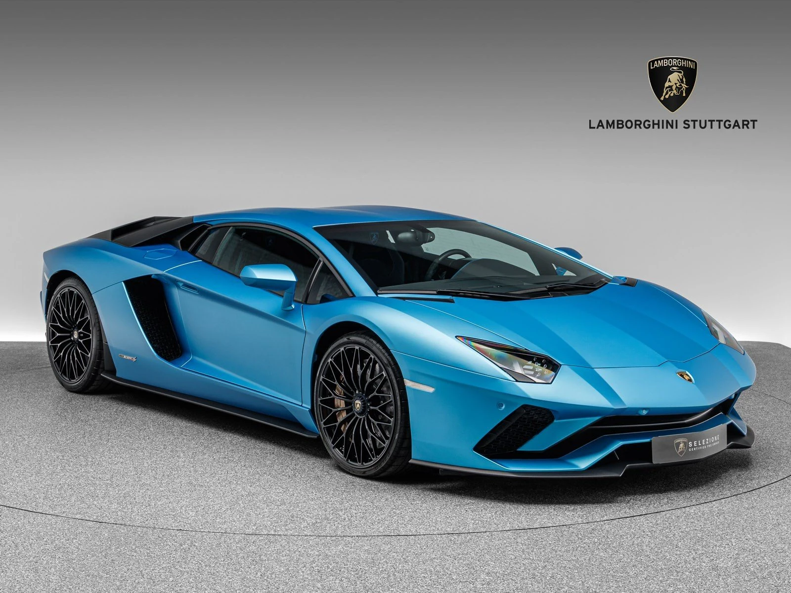 Lamborghini Aventador S, full-car front three-quarter view.