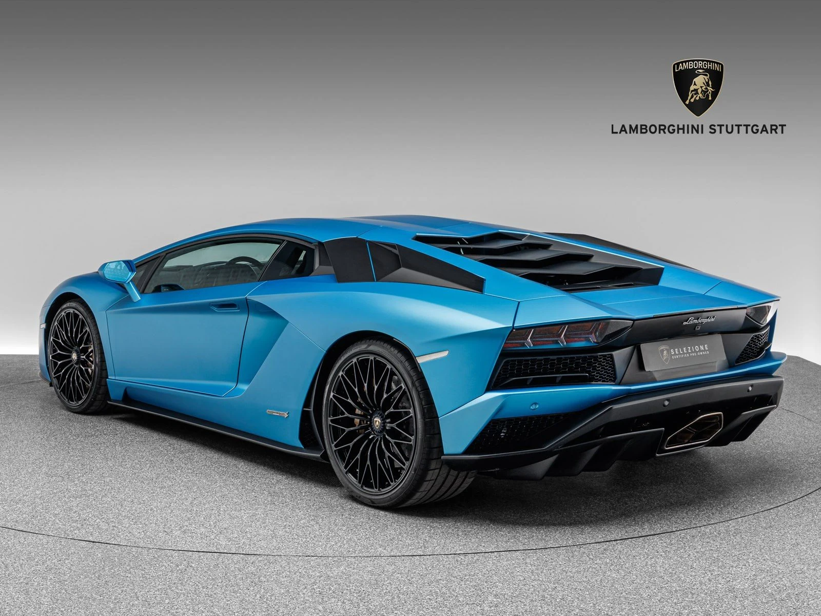 Lamborghini Aventador S, 3/10
