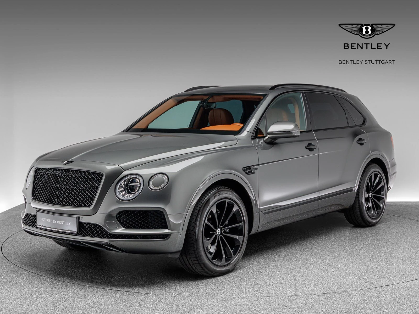 Bentley Bentayga, 6/10