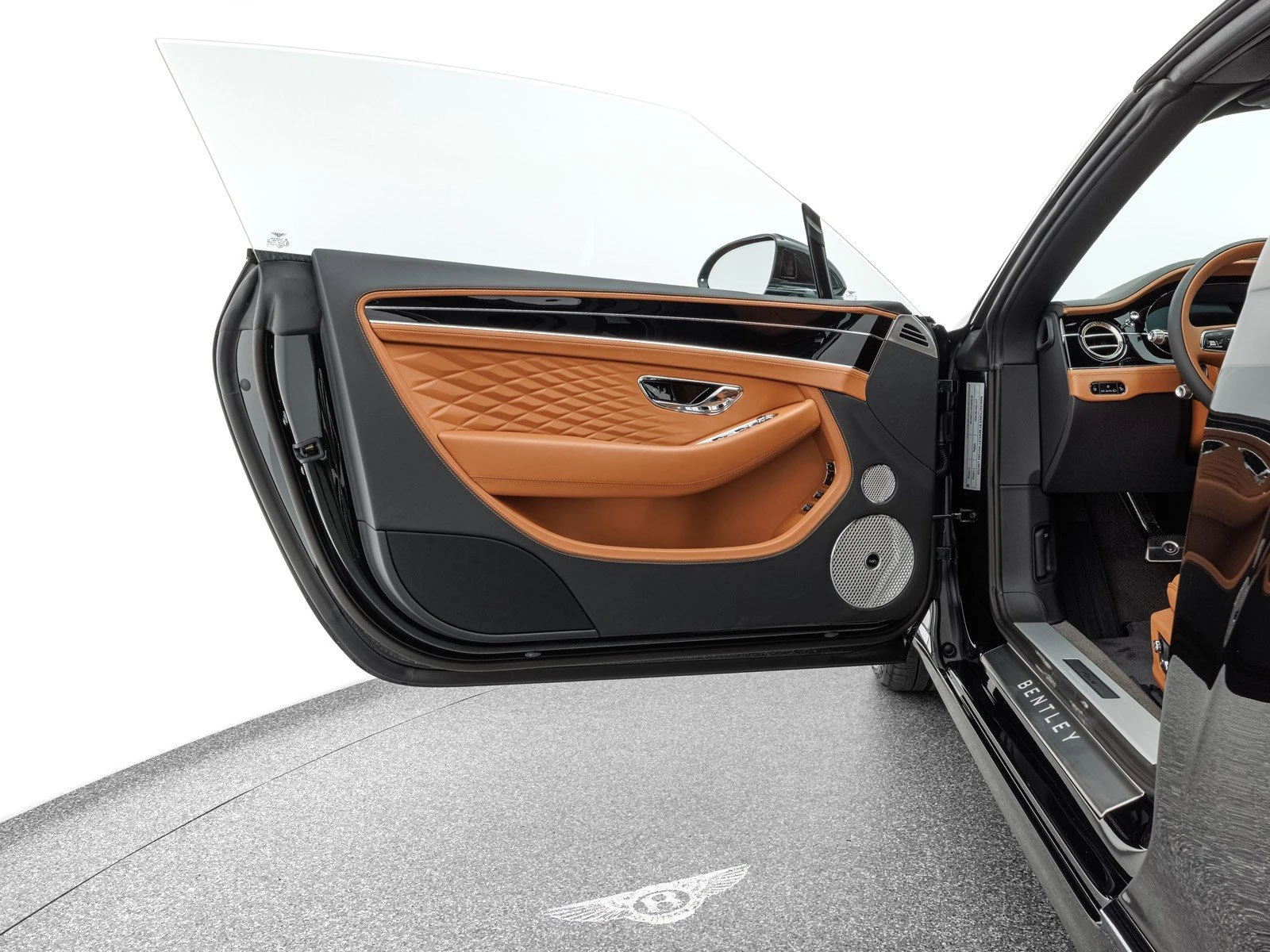 Bentley Continental GTC Azure, 9/10