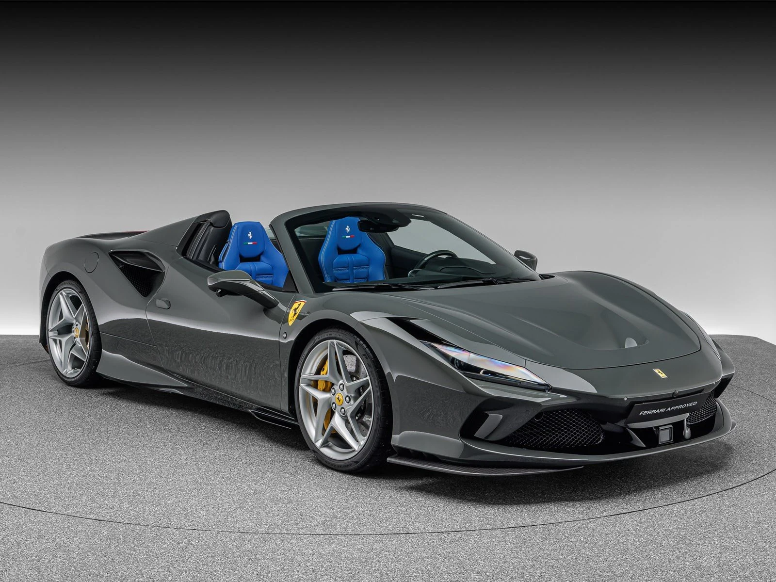 Ferrari F8 Spider, 9/10
