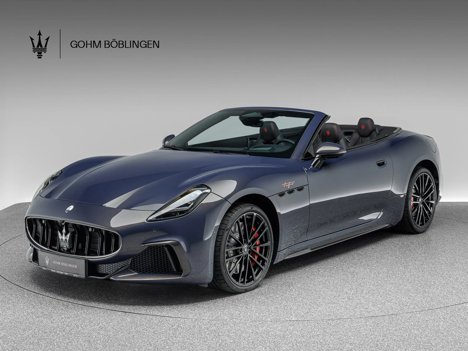 Maserati GranCabrio Trofeo, full-car front three-quarter view.