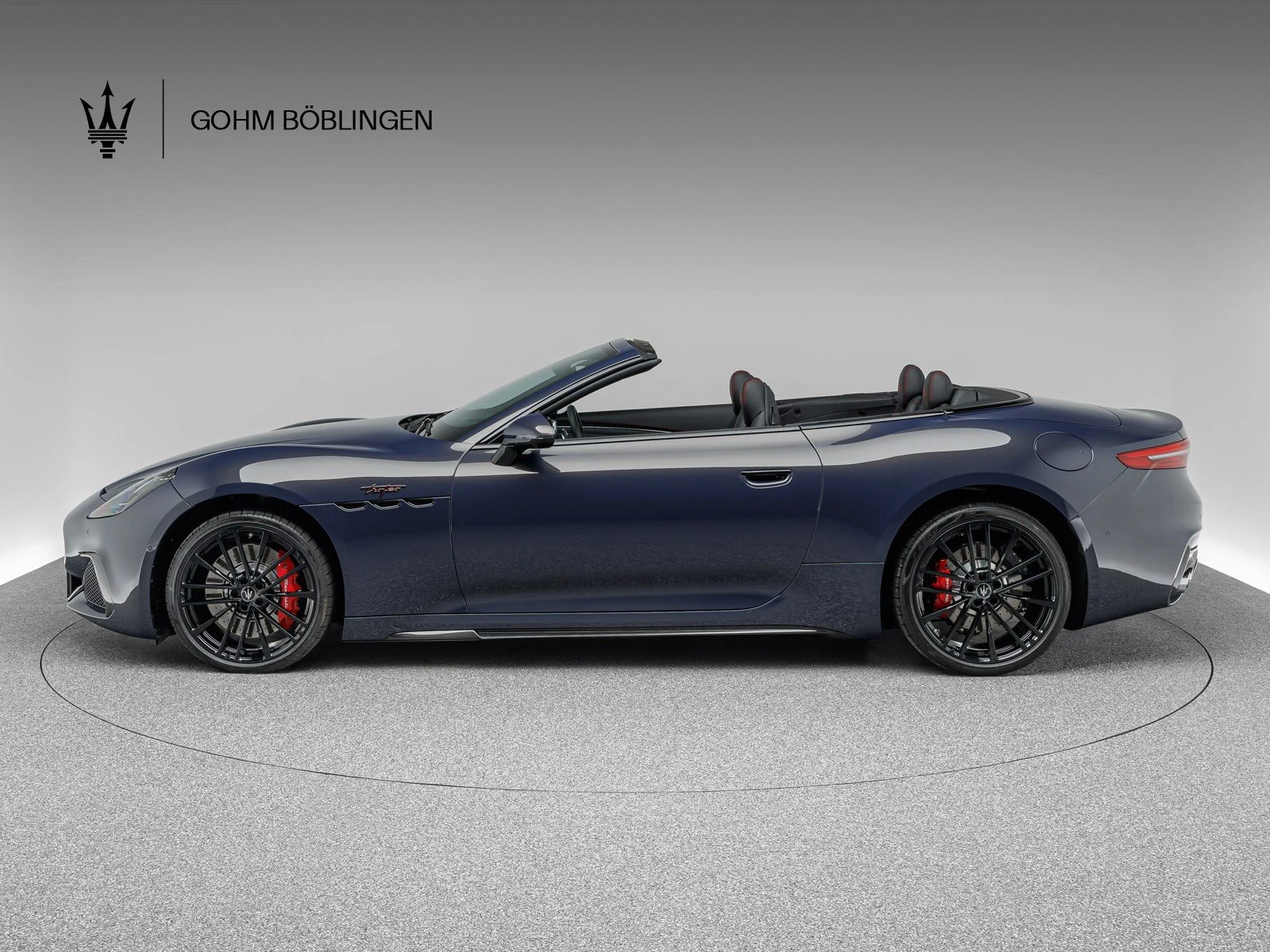 Maserati GranCabrio Trofeo, 4/10