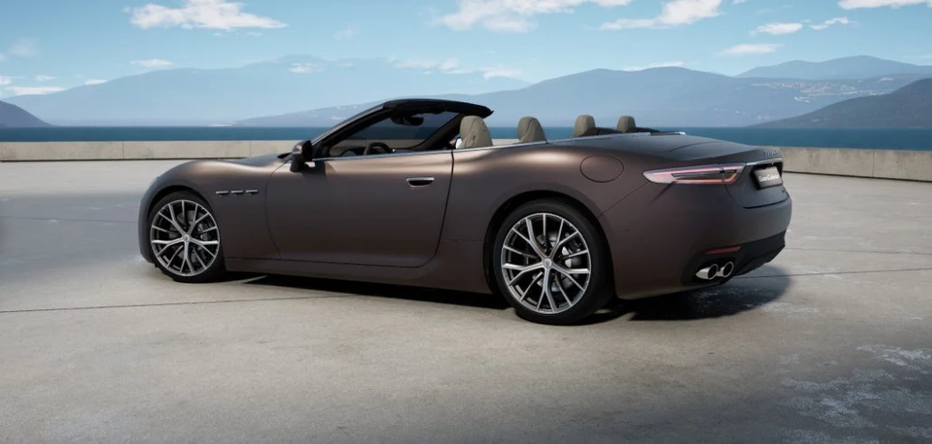 Maserati GranCabrio, 2/8