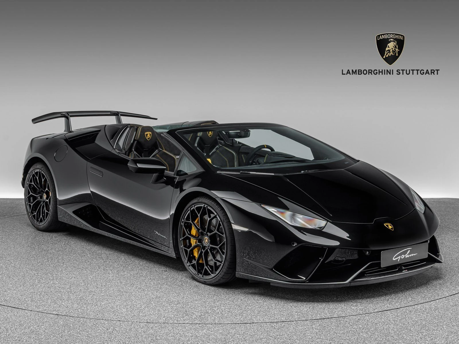 Lamborghini Huracán Performante Spyder, full-car front three-quarter view.