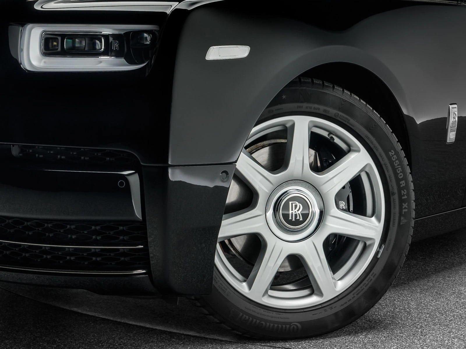 Rolls-Royce Phantom, 7/10