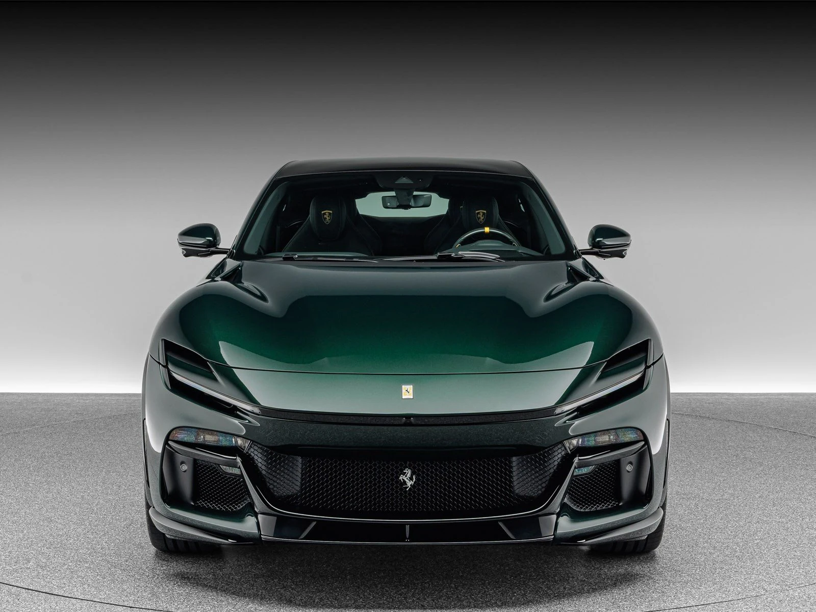 Ferrari Purosangue, 9/10