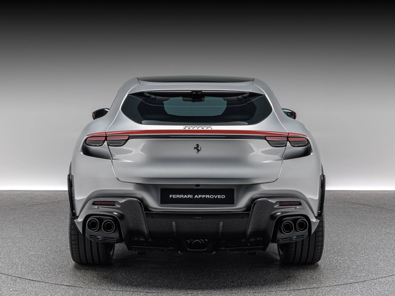 Ferrari Purosangue, 5/10