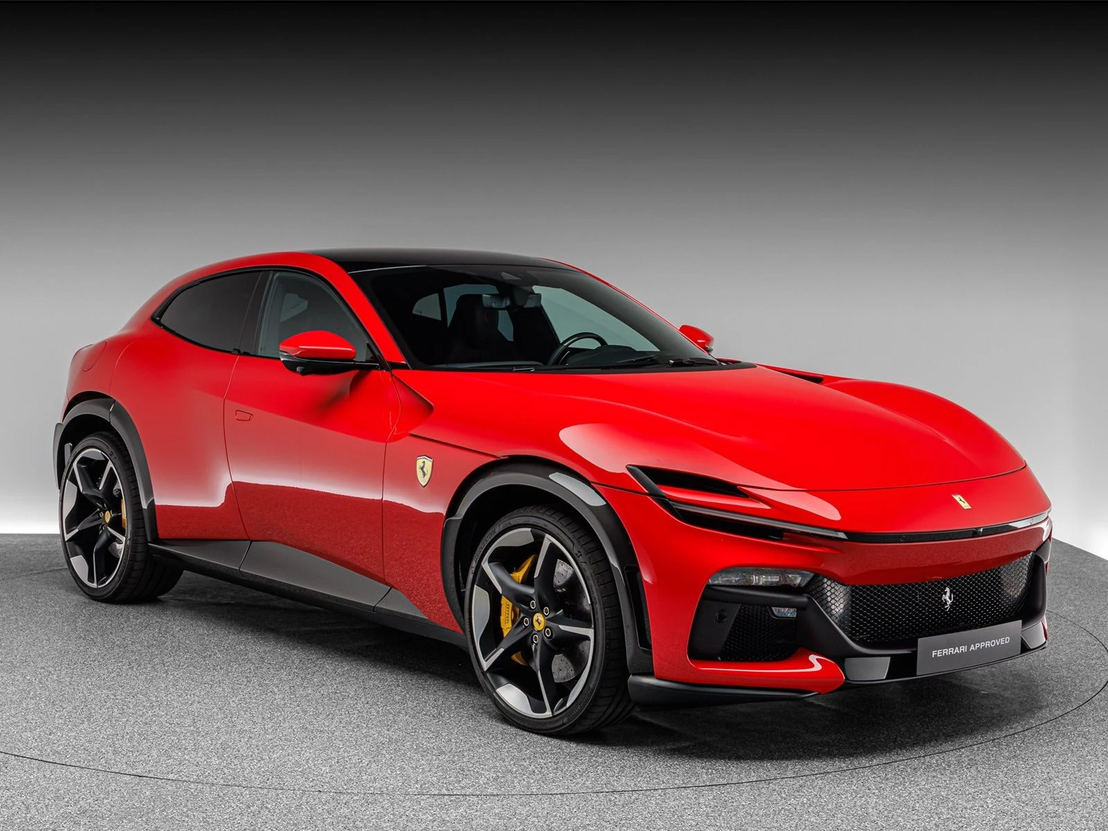 Ferrari Purosangue, 8/10