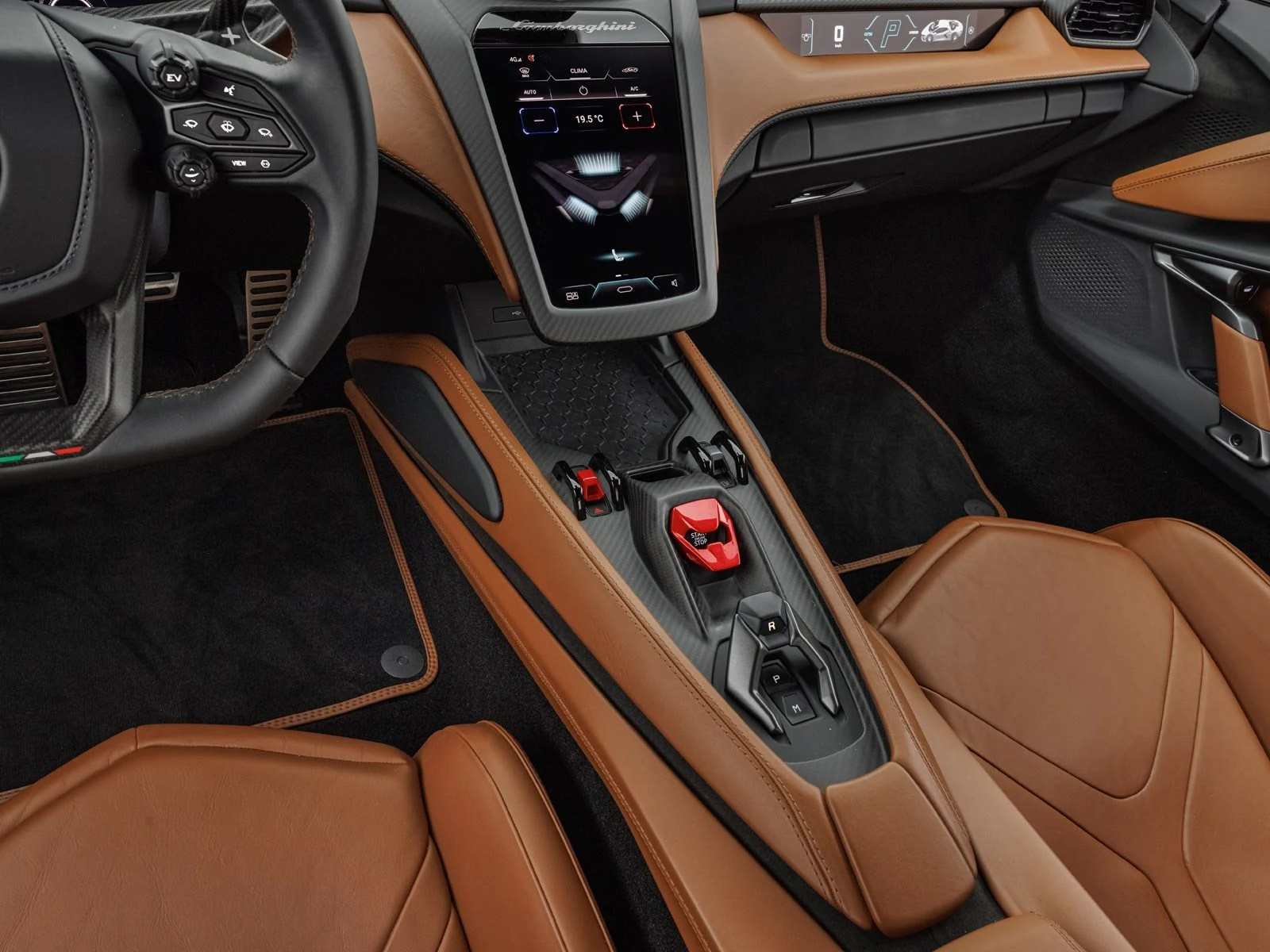 Lamborghini Revuelto, 8/10