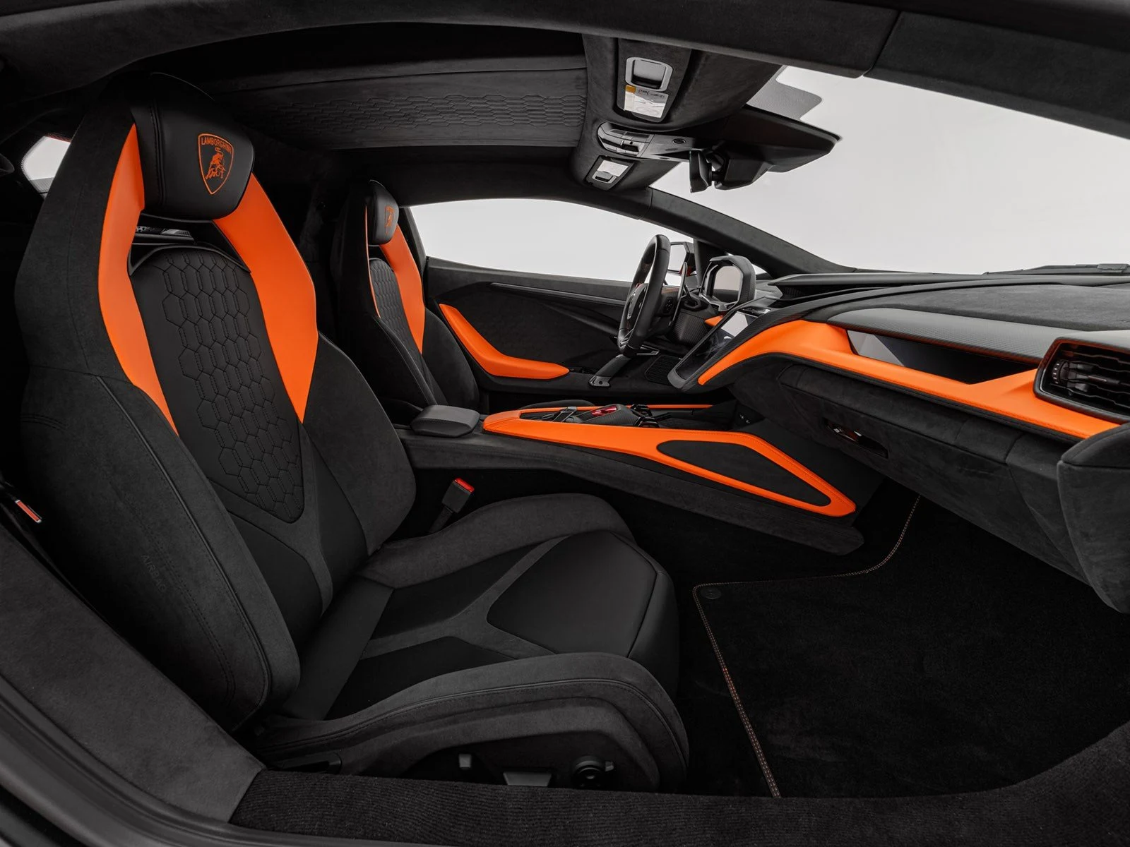 Lamborghini Revuelto, 10/10
