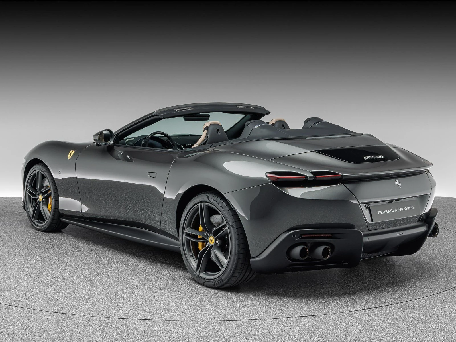 Ferrari Roma Spider, 3/10