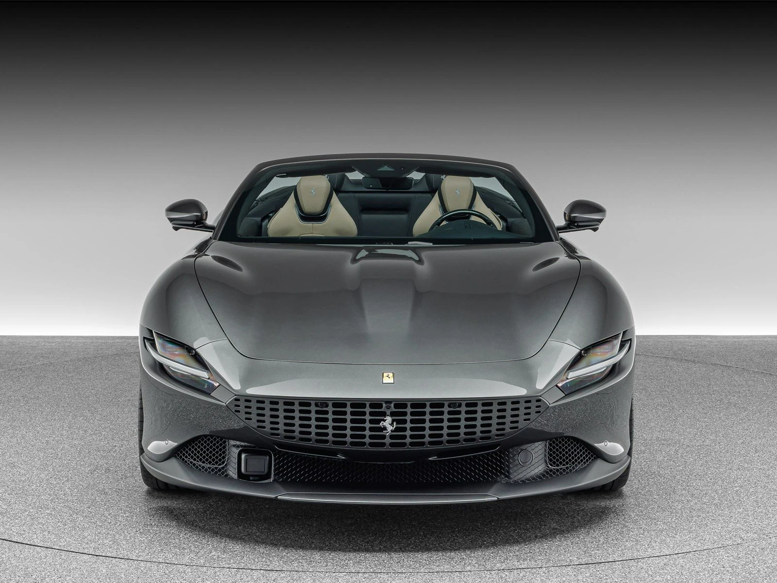 Ferrari Roma Spider, 9/10