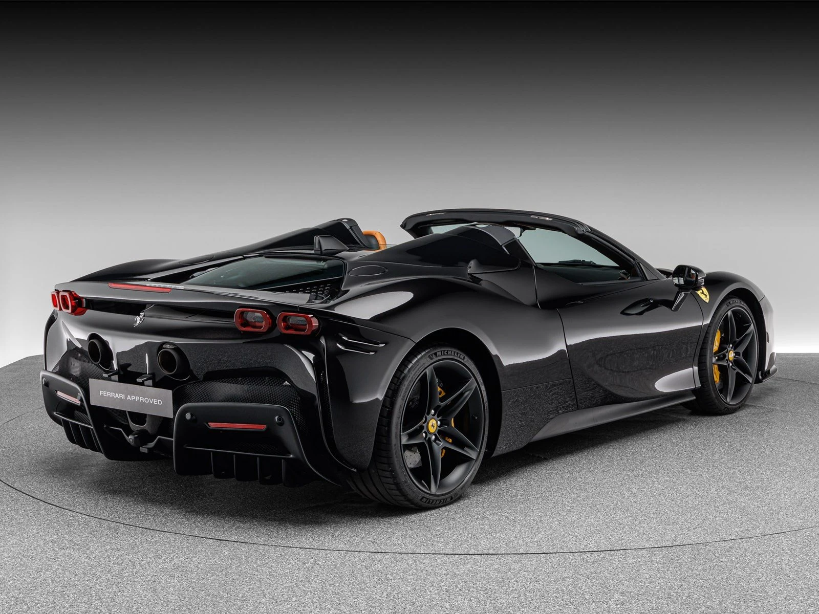 Ferrari SF90 Spider, 7/10