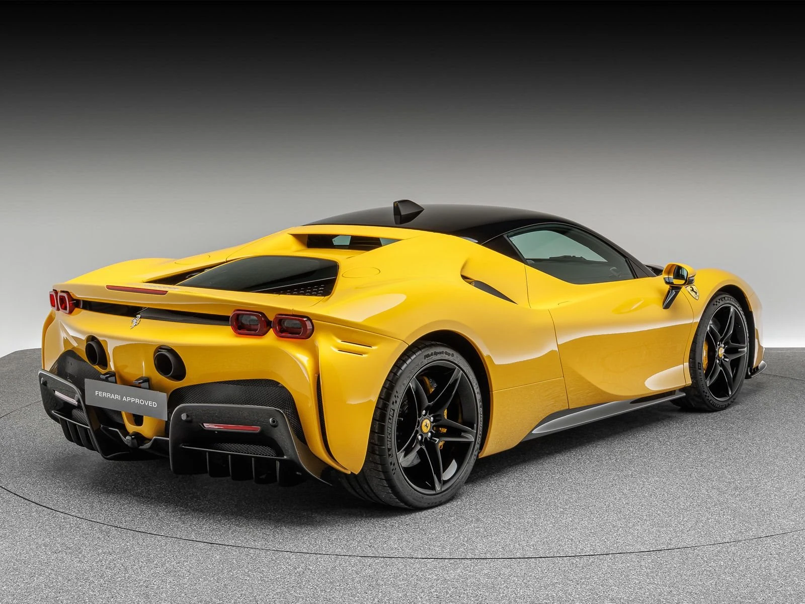 Ferrari SF90 Stradale, 6/10