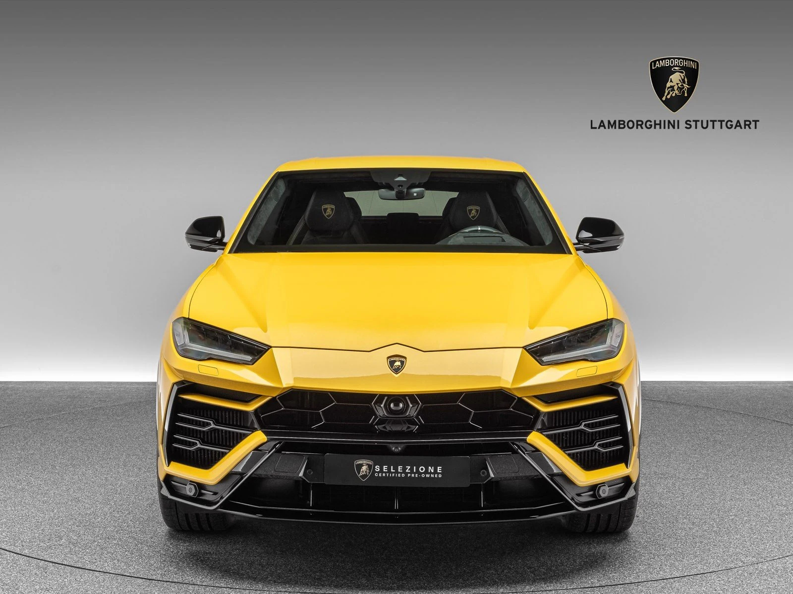 Lamborghini Urus, 2/10