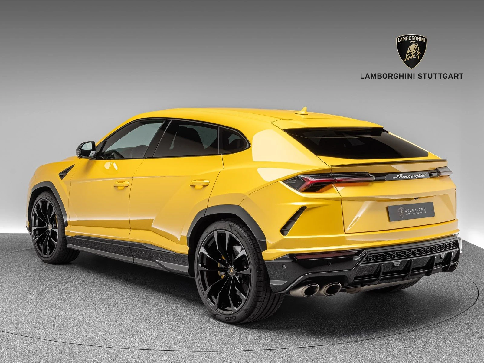 Lamborghini Urus, 4/10