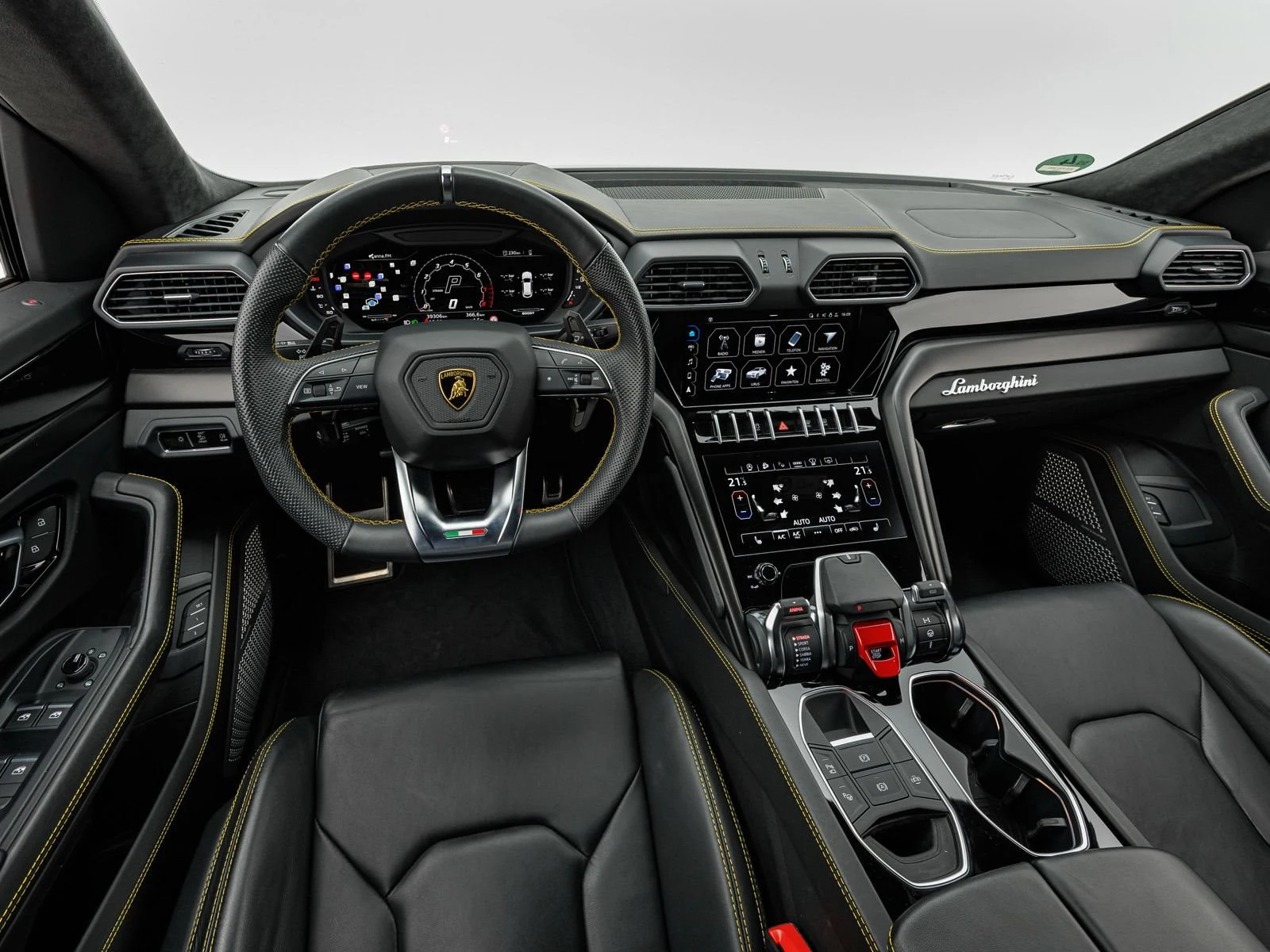 Lamborghini Urus, 7/10
