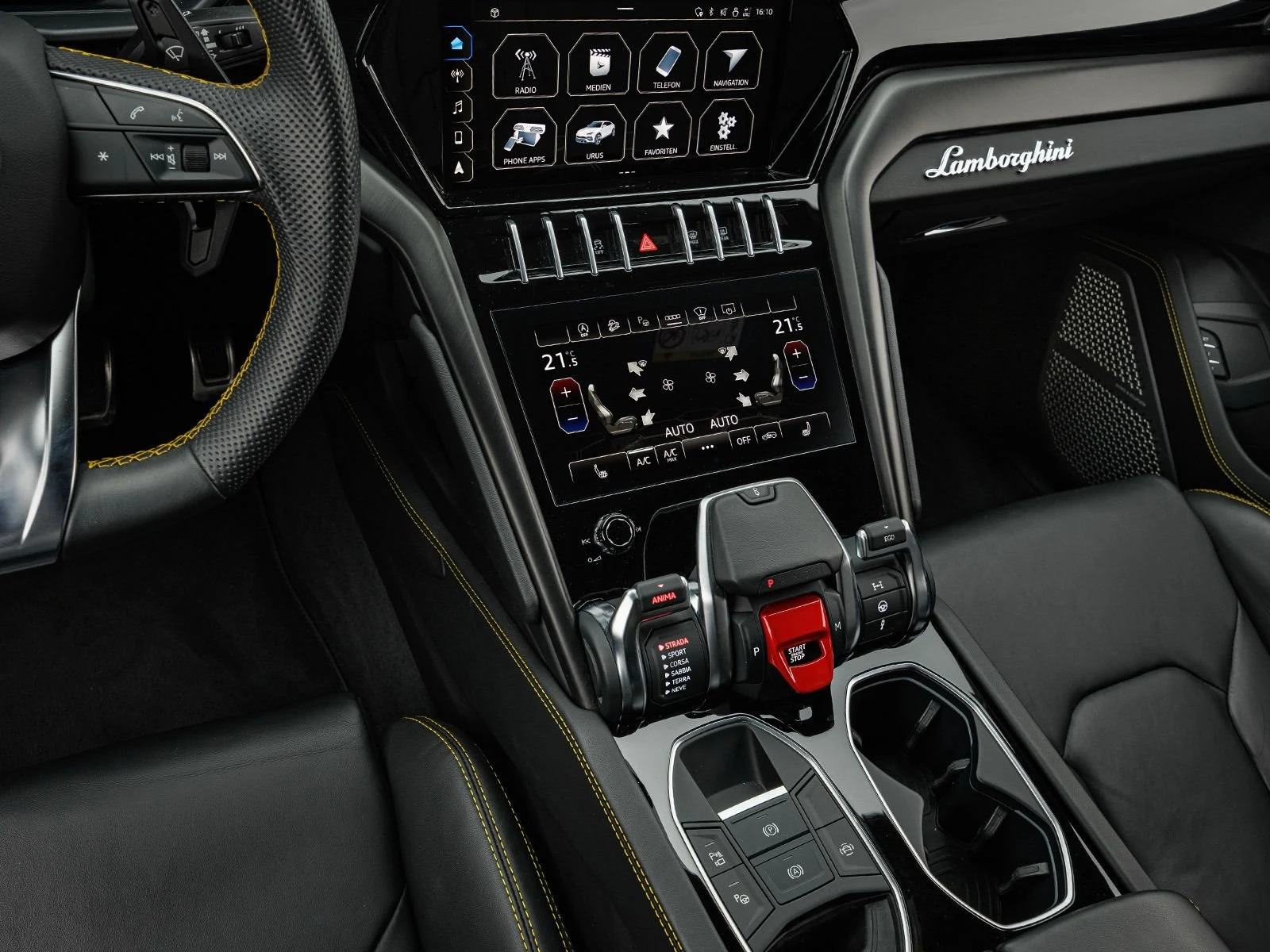 Lamborghini Urus, 9/10