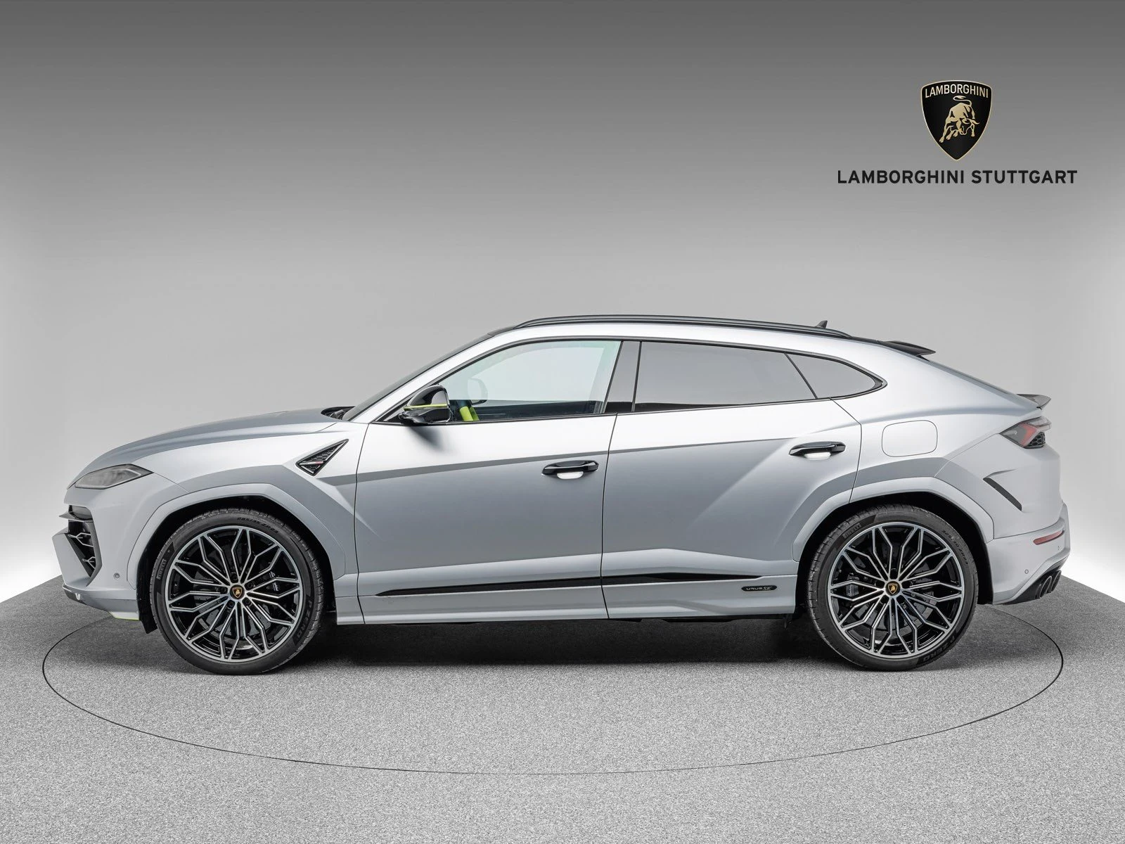 Lamborghini Urus SE, 3/10