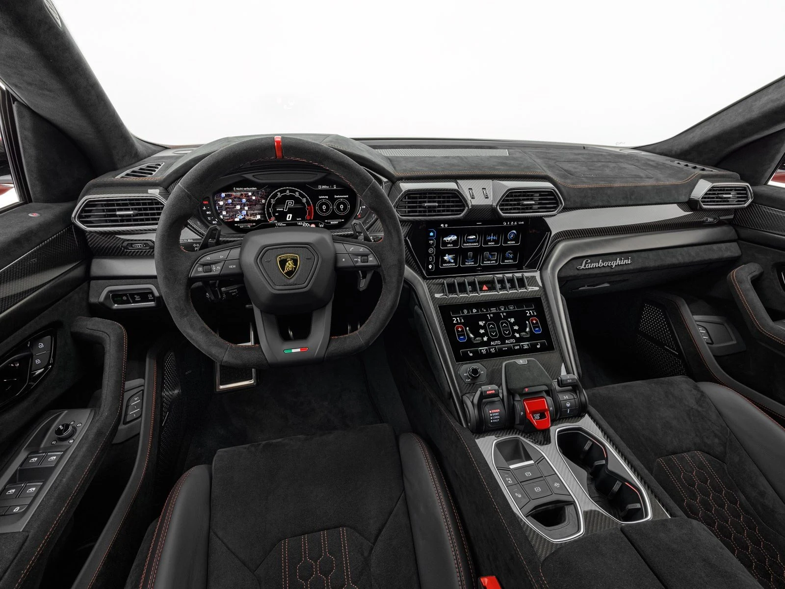 Lamborghini Urus Performante, 7/10