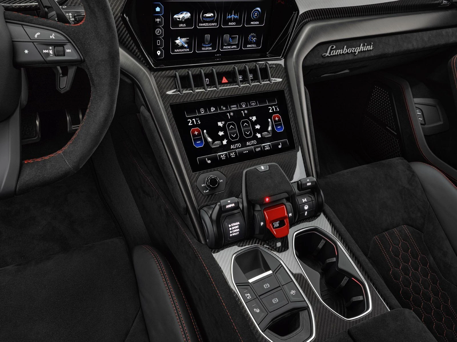 Lamborghini Urus Performante, 9/10