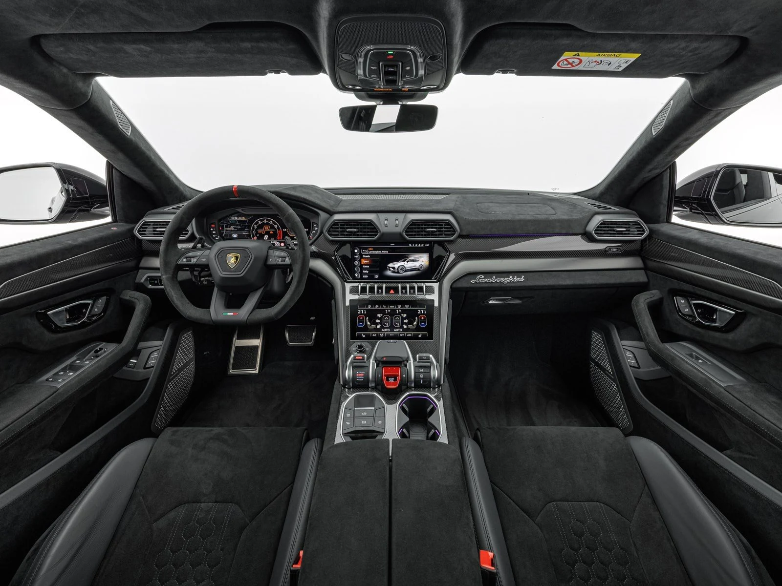 Lamborghini Urus Performante, 6/10