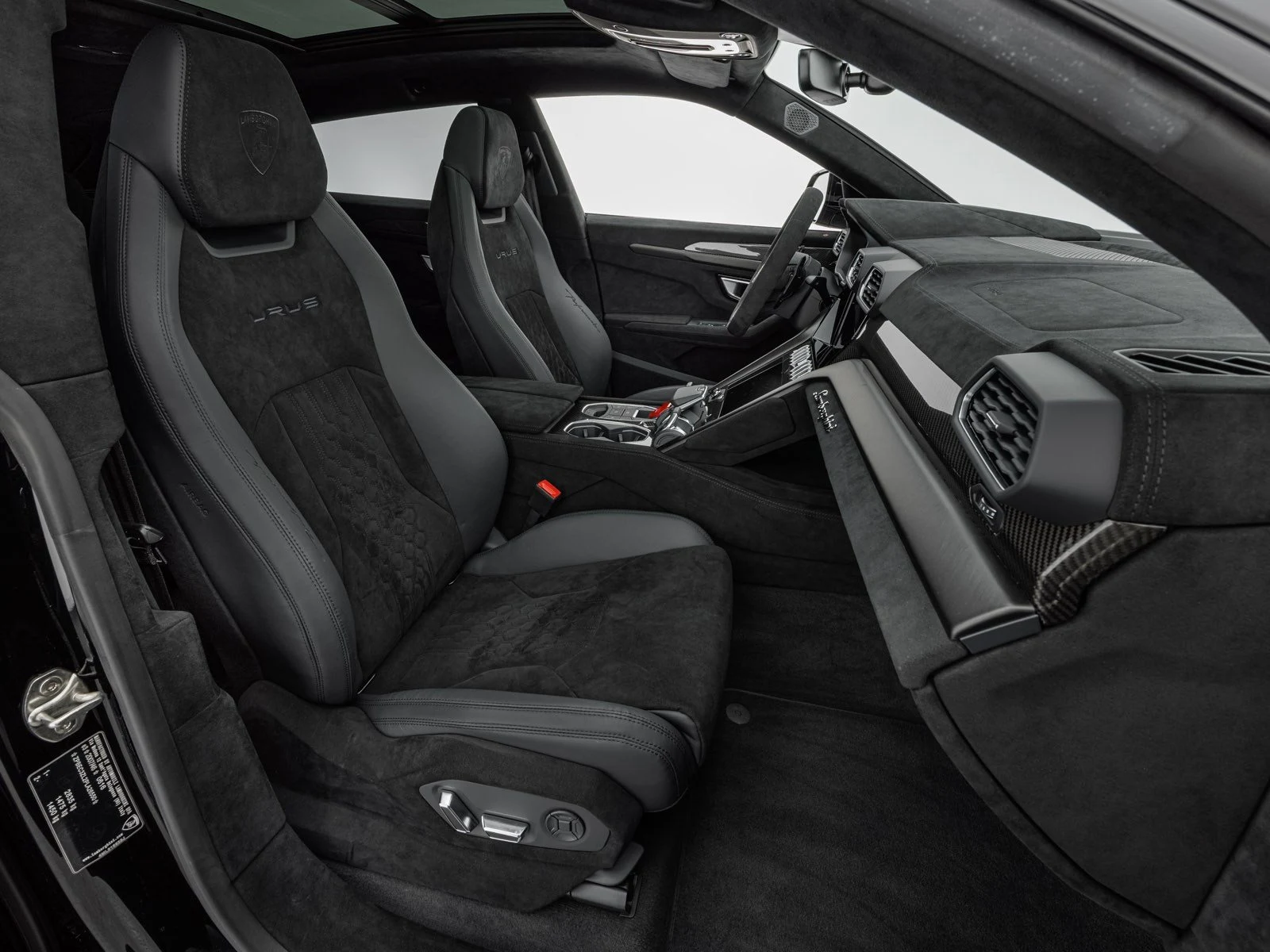 Lamborghini Urus Performante, 10/10