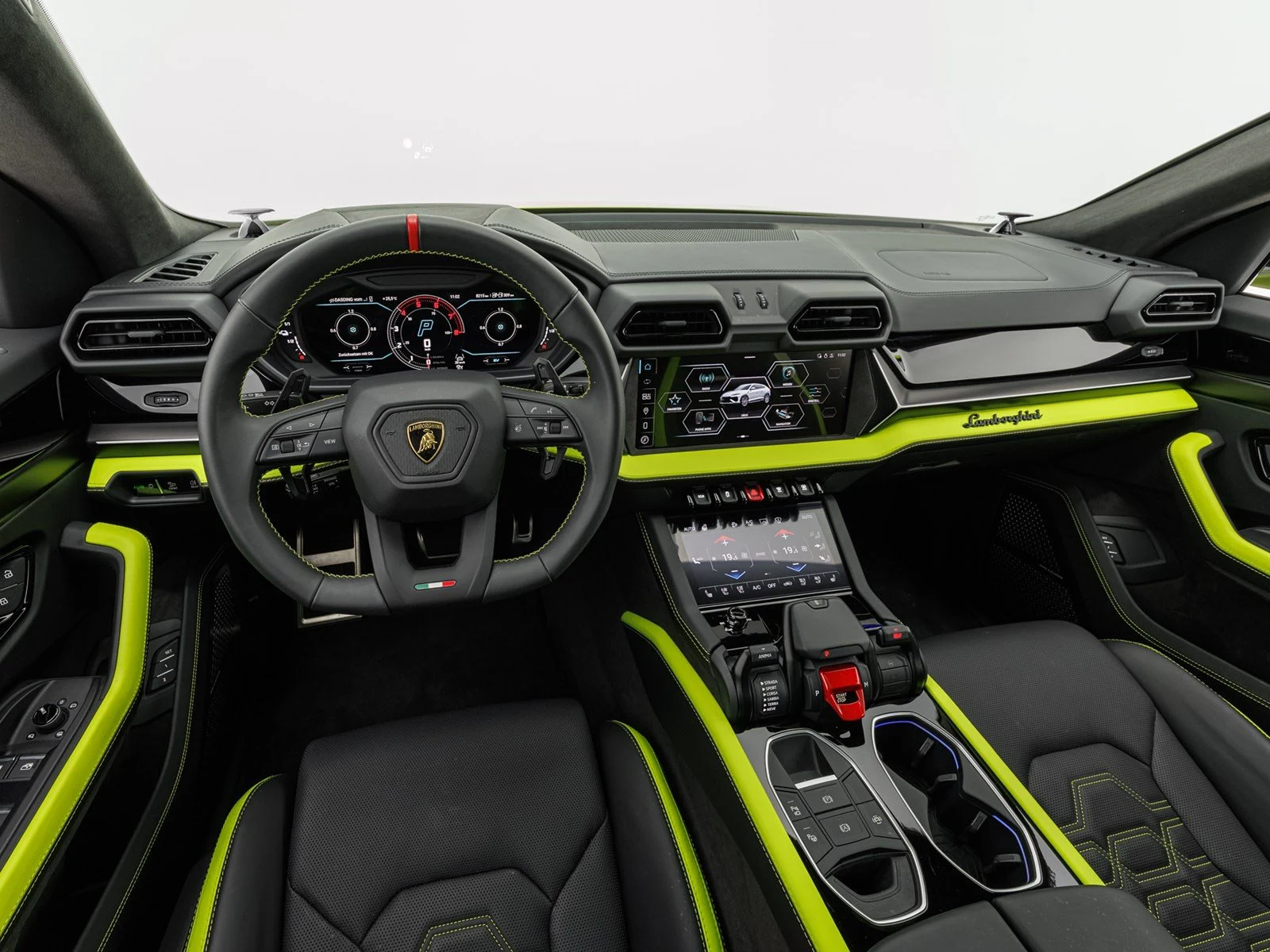 Lamborghini Urus SE, 7/10